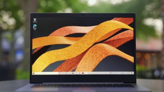 Samsung Galaxy Book 4 Full Review β Intel i7 13th Gen, Premium Design & Battery Beast! Samsung Galaxy Book 4